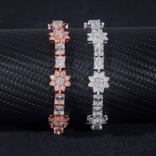 Fashion Jewelry Silver Emerald Cut Lab Diamond Tennis Bracelet VVS Moissanite Hip Hop Jewelry Iced Out Flower Tennis Bracelet