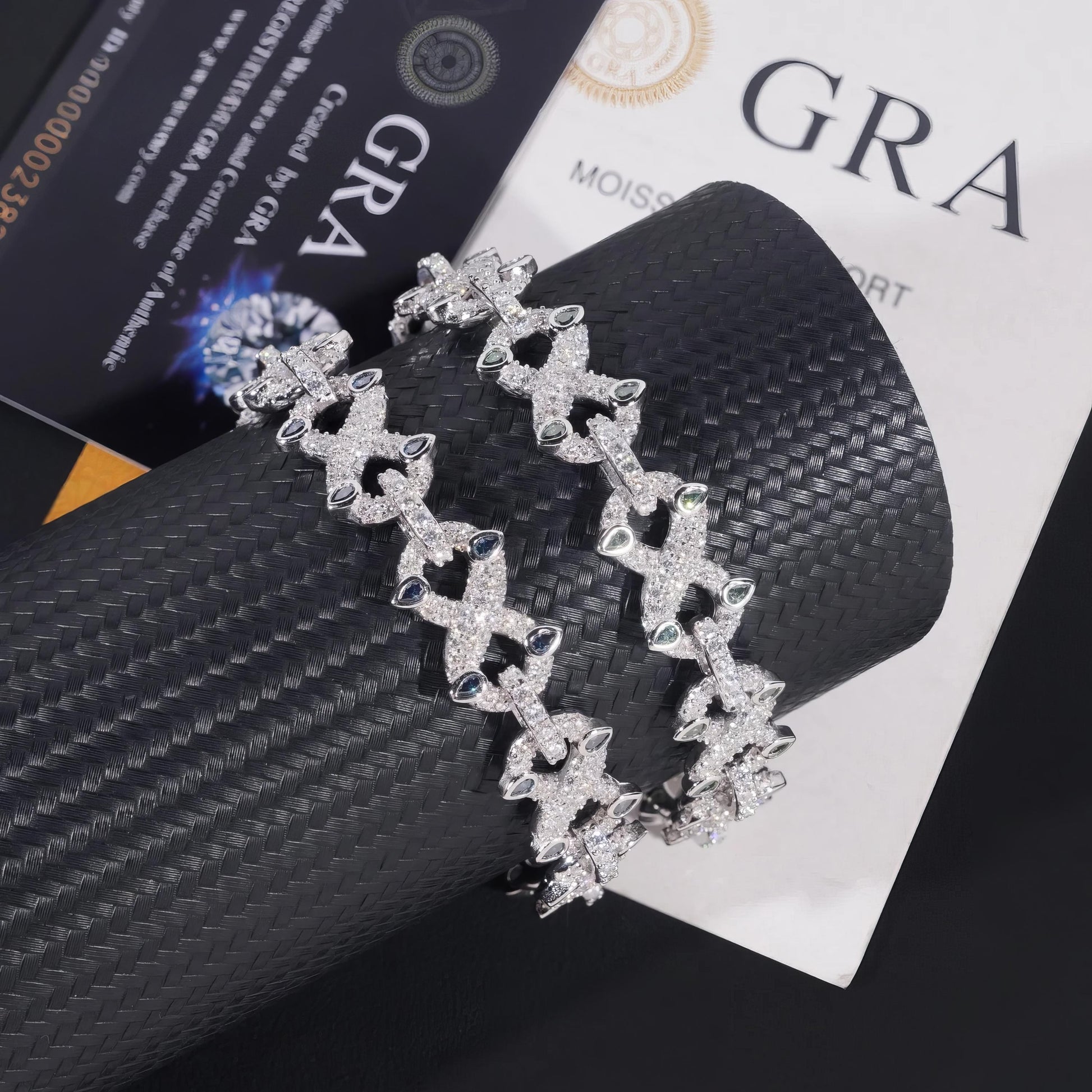 New Arrivals Hip Hop Pass Diamond Tester 925 Silver Green Blue Pear 12mm Infinity Mens Moissanite VVS Bracelet