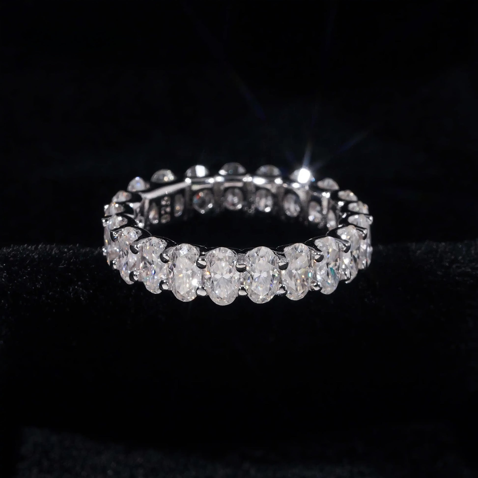 Oval Moissanite Rings Silver Plated White Gold Moissanite Engagement Rings DEF VVS 3*5 Oval Wedding Band